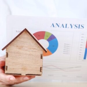 Top-Tips-and-Courses-to-Become-Successful in-Property-Management-featured-image